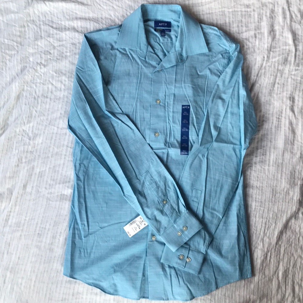 Apt. 9 NWT Light Blue Men’s Button Up Long sleeve